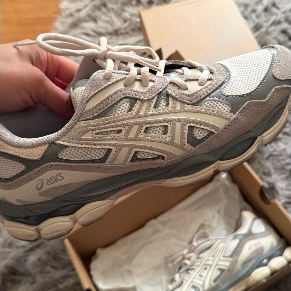 ASICS Light Gray and Cream Running Shoes - Picture 3 of 5